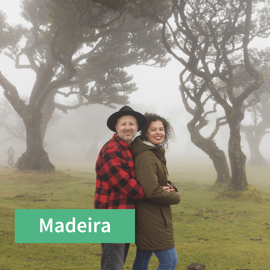 Paar im Nebelwald Fanal auf Madeira