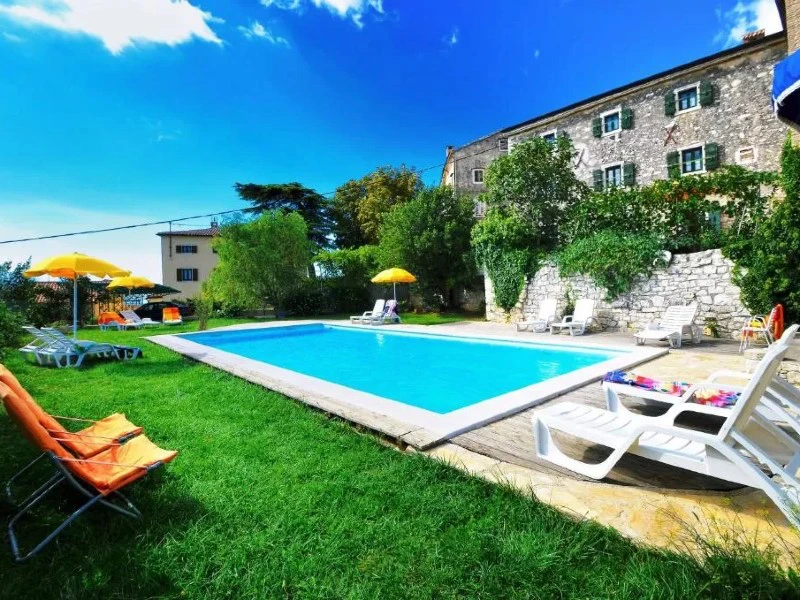 Hotelpool in Istrien, Kroatien