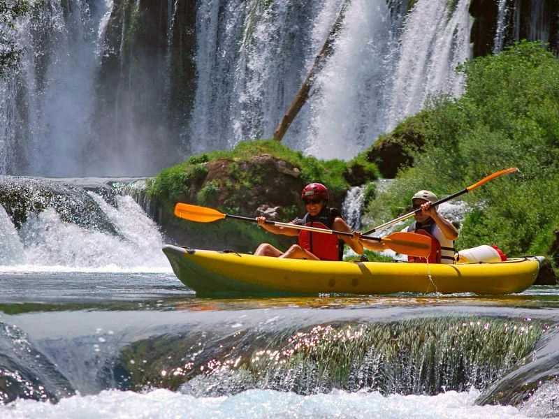 Rafting mit der Familie in Kroatien