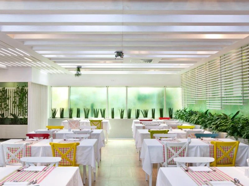 Petrovac Hotel Restaurant