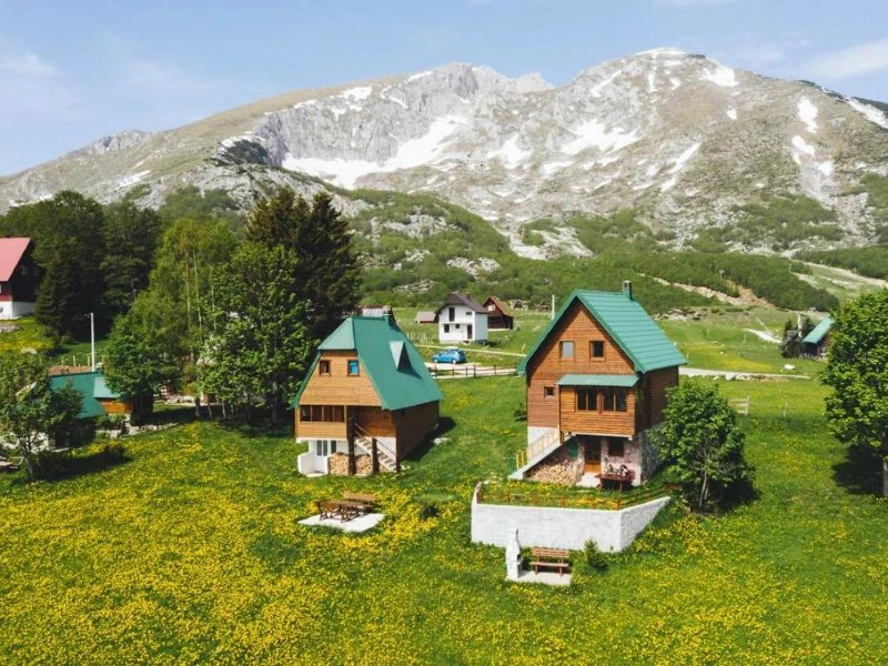Unterkunft in Durmitor - Häuser in der Natur