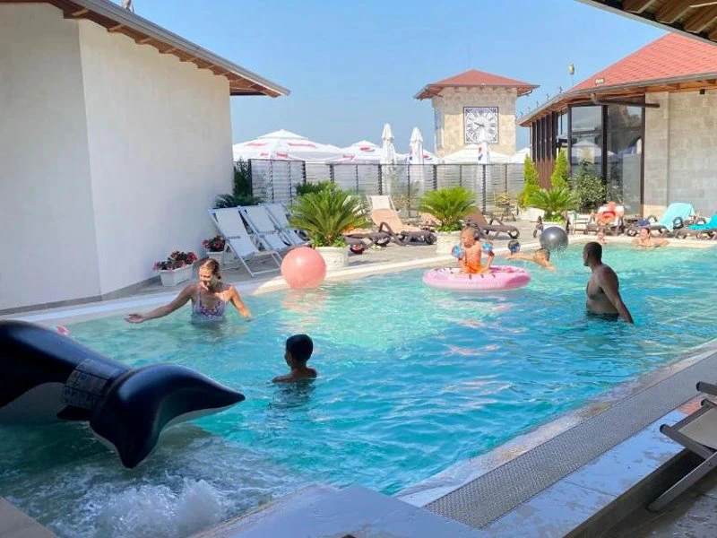 Poolbereich in Kruja Albanien