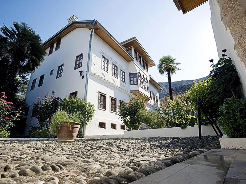 Aussenansicht vom Hotel in Mostar
