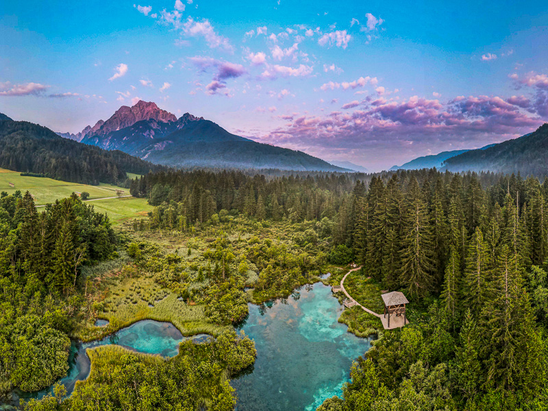 Blick auf die Landschaft bei Kranjska Gora in Slowenien