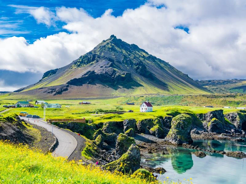 island-snaefellsnes-berg
