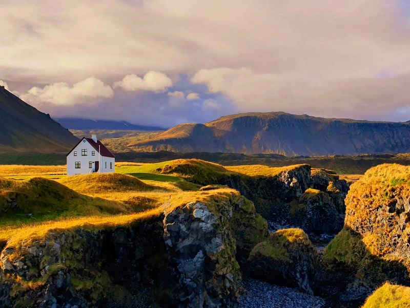 island-snaefellsnes-haus