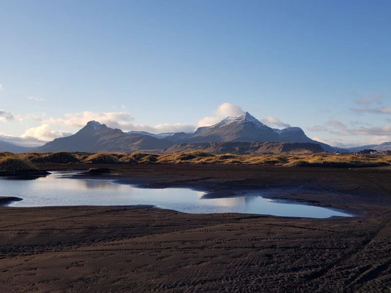 iceland_djupivogur_black_beach