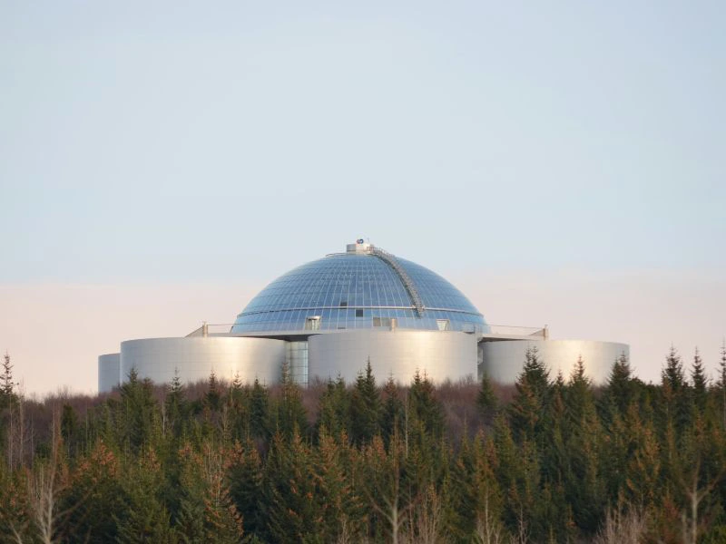 Das Perlan Museum vor den Toren von Reykjavik