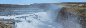 Gullfoss Wasserfall bei Sonnenschein