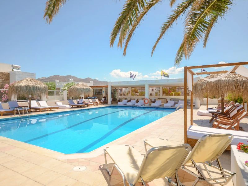Hotel mit Pool auf Naxos bei Griechenland Rundreise