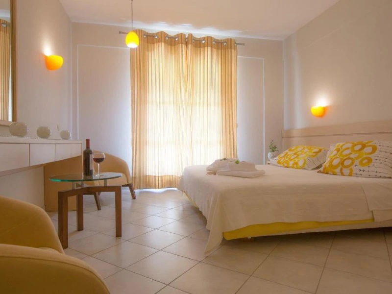 Schlafzimmer der Unterkunft bei Meteora, Griechenland