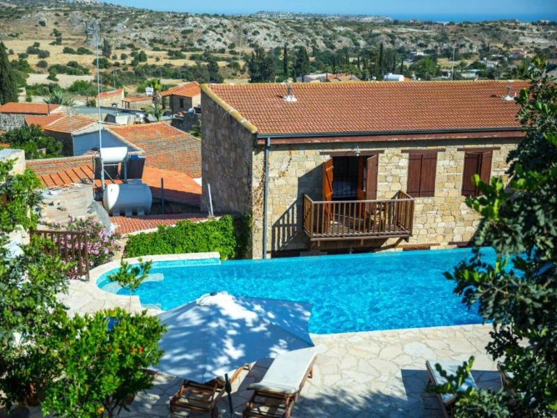 Tochni Hotel Pool