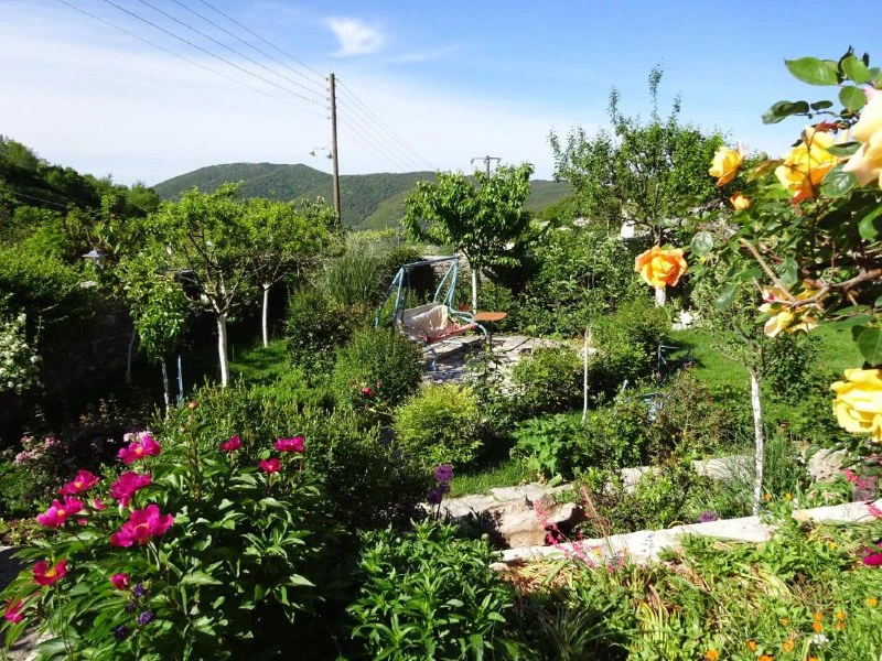 Garten der Special Stay Unterkunft in Zagoria