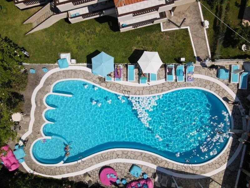 Pool auf Thassos, Griechenland