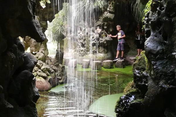 Tropfsteinhöhle in Portugal