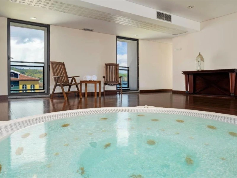 Ilha do Faial Komforthotel