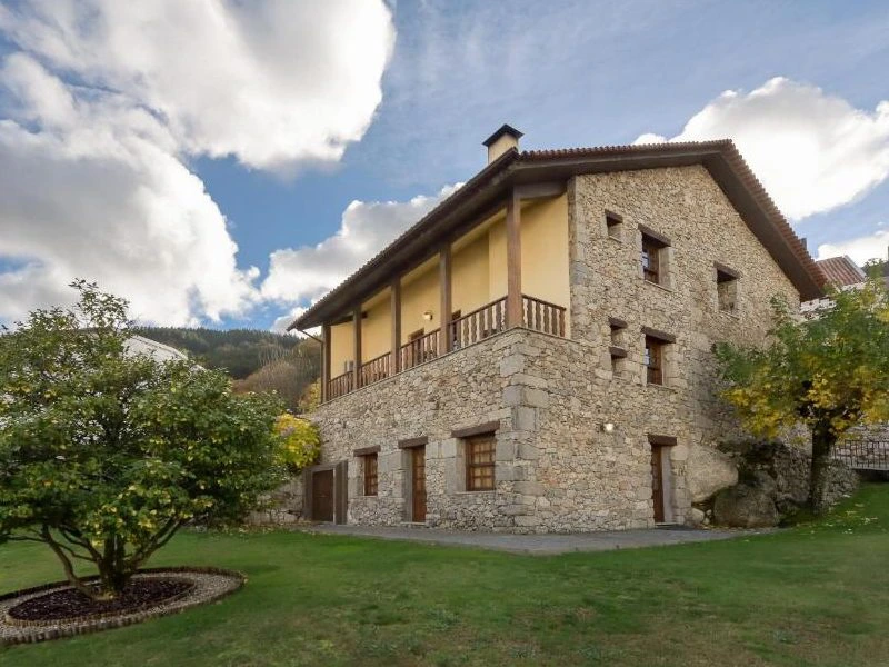 Hotel Serra da Estrela von außen