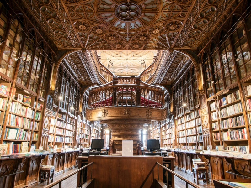 Bibliothek Livaria Lello in Porto