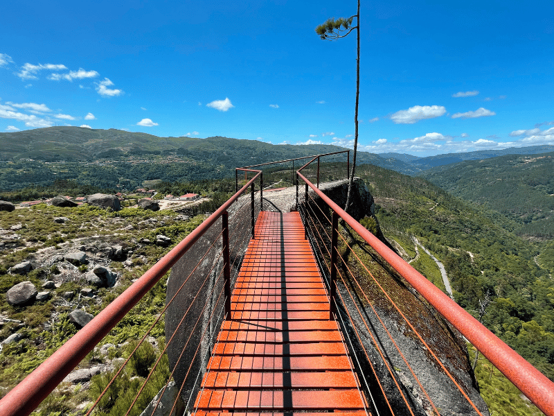 Wandern Peneda-GerĂŞs Nationalpark Aussichtsplattform