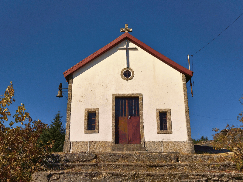Kirche in der Serra da Estrela in Portugal
