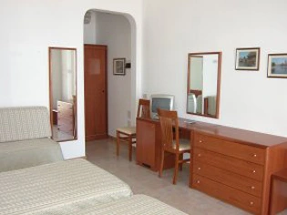 Liparische Inseln Stromboli Urlaub Hotelzimmer