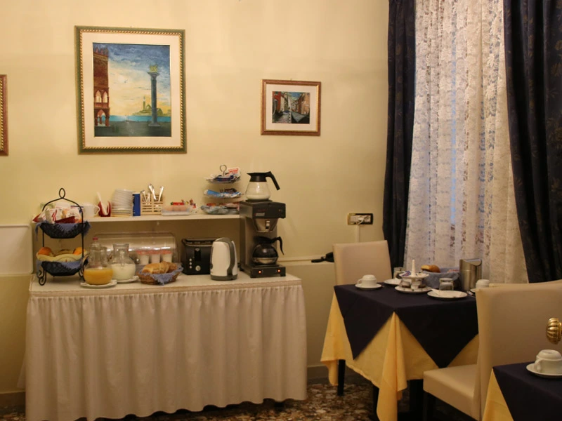 Venedig Reisen Unterkunft mit Frühstück Hotel