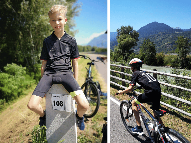 Kind fährt Fahrrad in Italien