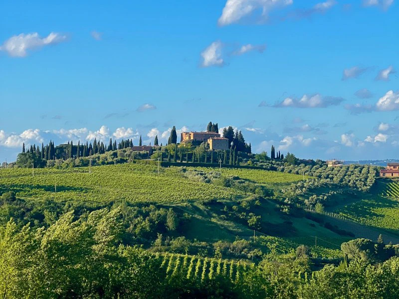 Blick auf die toskanische Landschaft in Italien