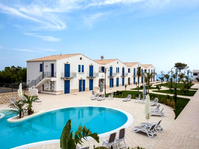 Poolbereich in Scala dei Turchi