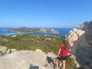 Ausblick auf die Landschaft von Santa Teresa, Italien