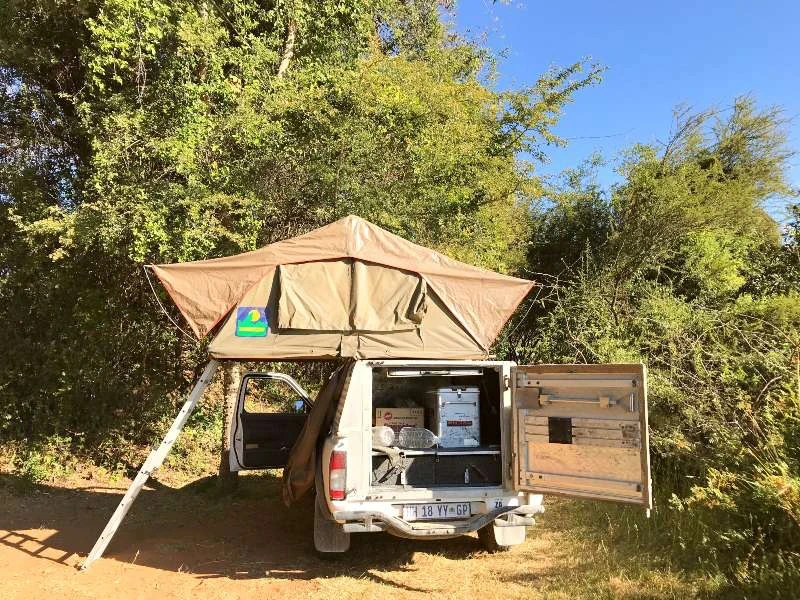 Dachzeltwagen in Namibia