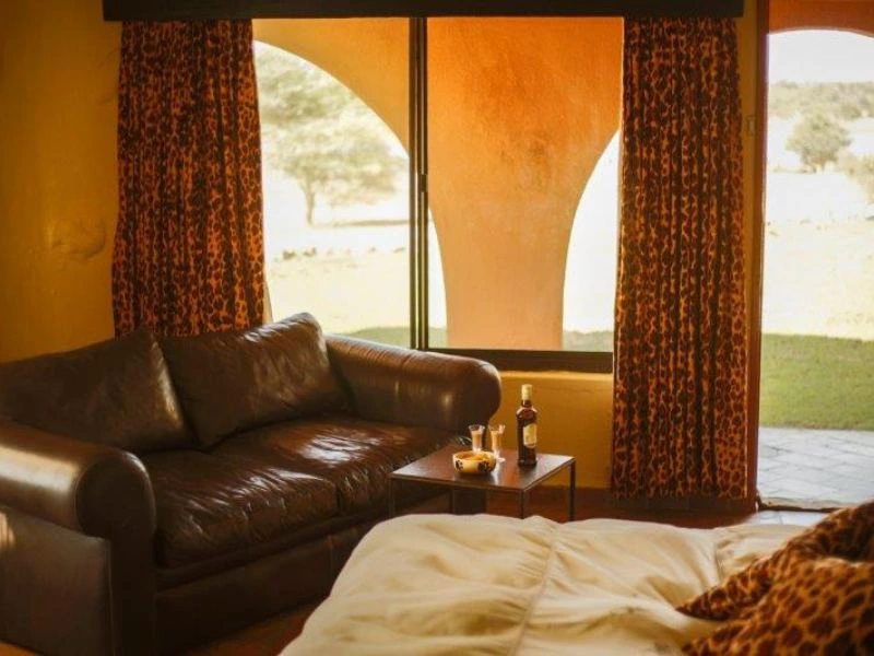 Safarilodge nördlich von Windhoek Zimmer