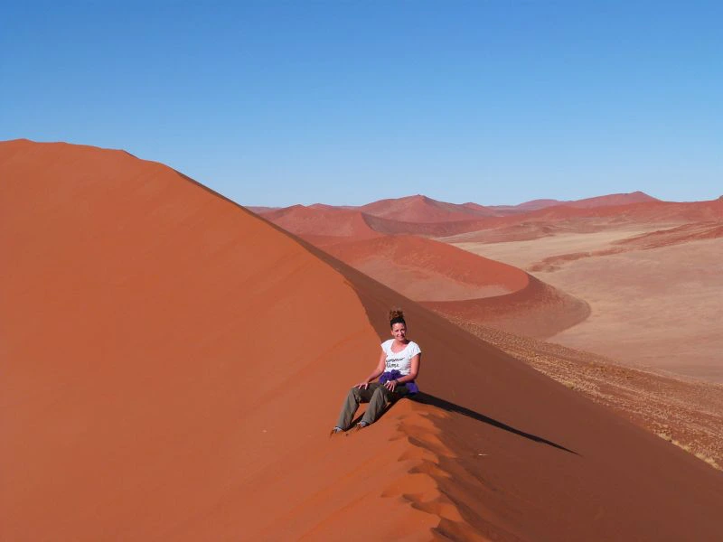 Wadern auf den Dünen in der Namib-Wüste