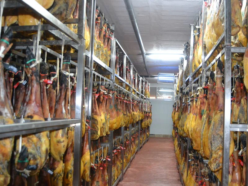 Sevilla Andalusien Spanien Schinkenproduktion