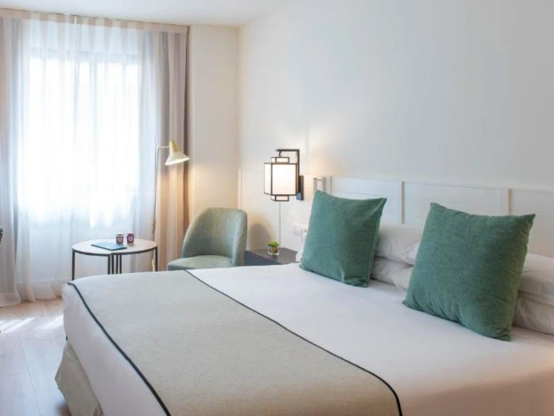 Zimmer im Stadthotel in Malaga, Spanien