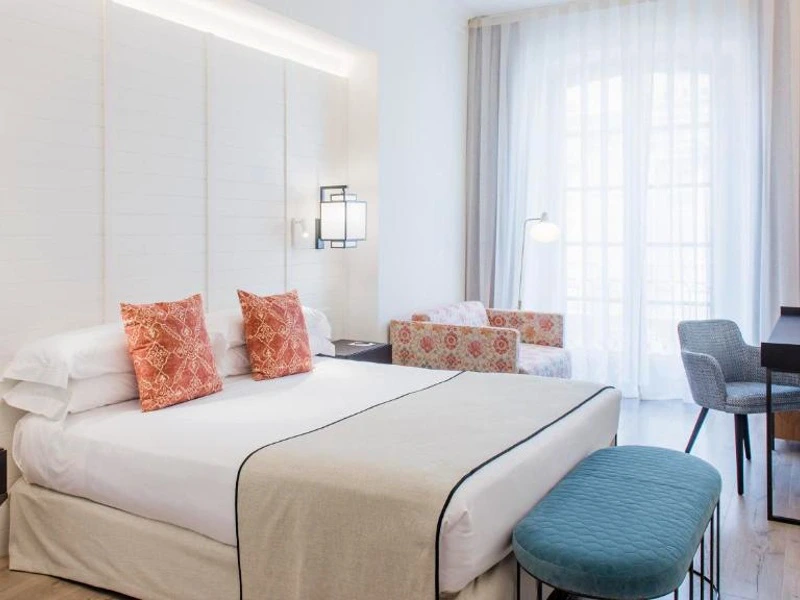 Zimmer im Stadthotel in Malaga, Spanien
