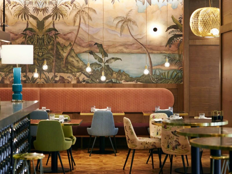 Restaurant im Stadthotel in Malaga, Spanien