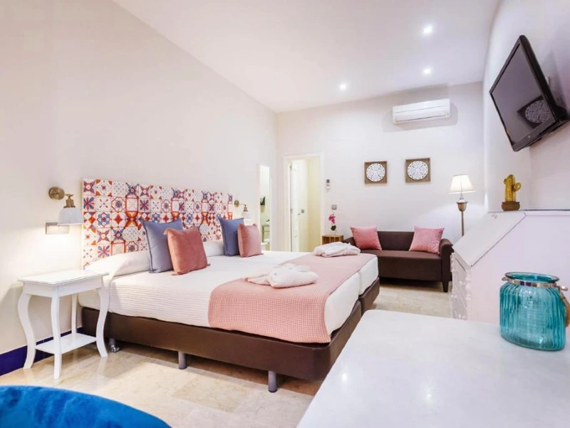 Zimmer im Hotel in Sevilla, Spanien