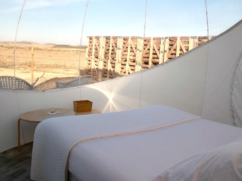 Schlafzimmer im Special Stay Kuppelzelt, Spanien