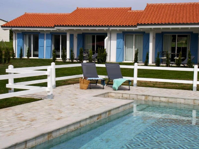 Poolbereich in Ribadesella