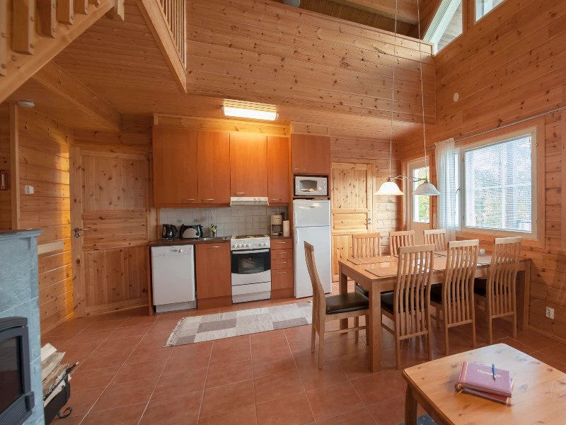 Wohnraum in Blockhütte in Äkäslompolo