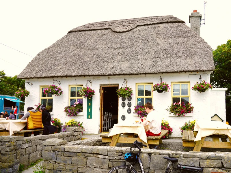 Häuschen auf den Aran Inseln