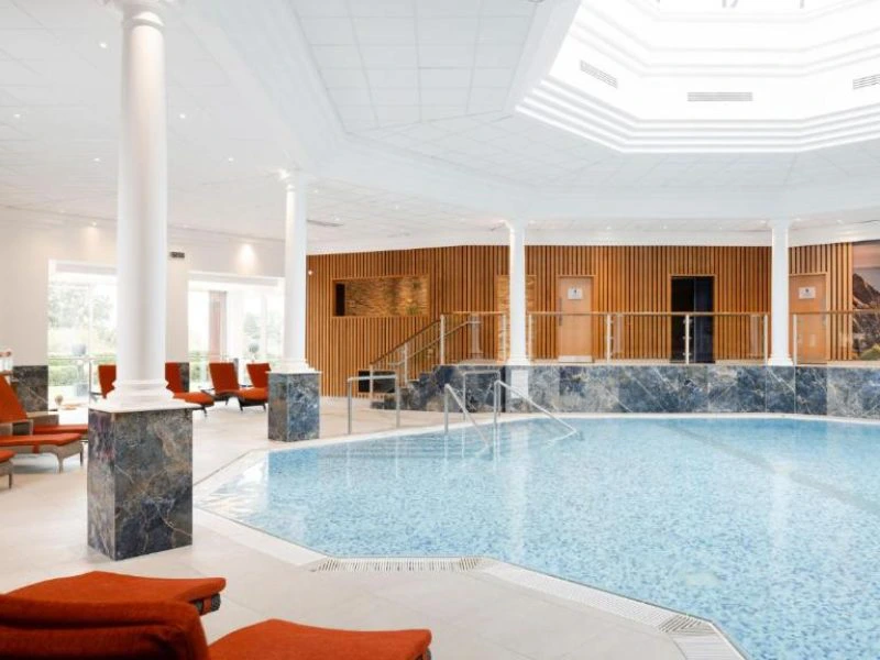 Poolbereich im Special stay Hotel in Belfast