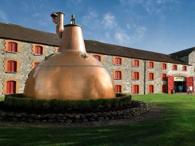 Gelände der Brennerei