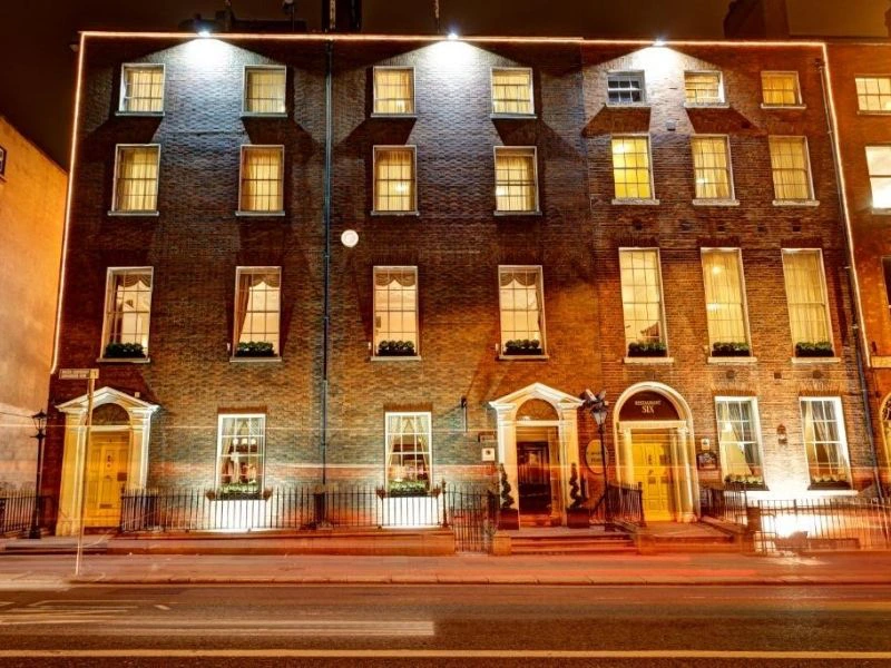 Hotelfassade in Irland