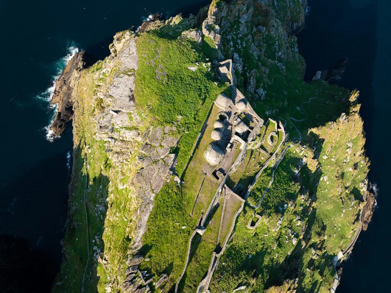 Kerry Skellig Michael