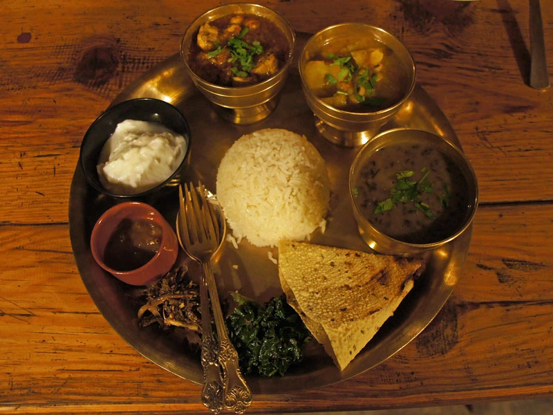 Nepalesisches Thali