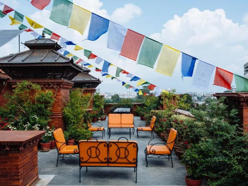 Genießen Sie die Aussicht auf der Terrasse