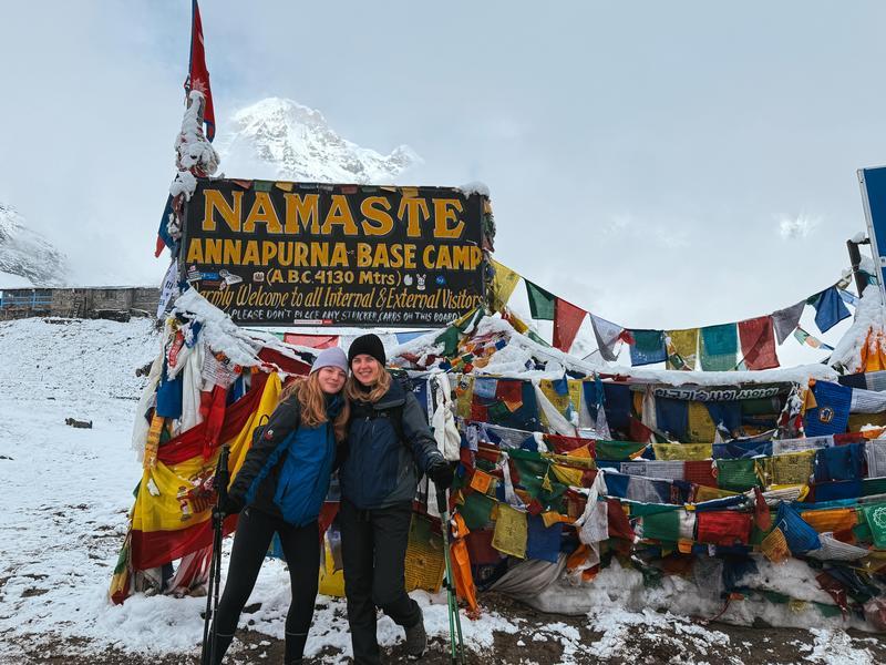 Touristen am Annapurna Base Camp in Nepal