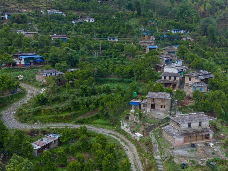 Blick auf das kleine Dorf Narchyang in Nepal